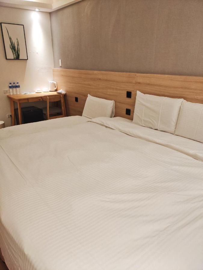 Fooyee Hotel - Yonghe Bagian luar foto